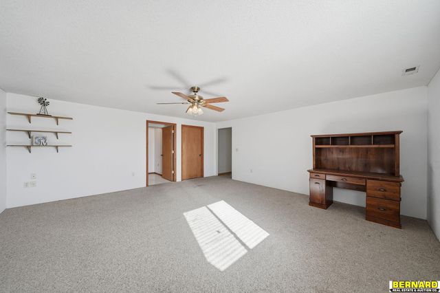 812 8th Avenue, Nebraska City, NE 68410