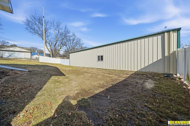 812 8th Avenue, Nebraska City, NE 68410