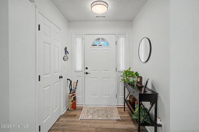 430 Hampton Street NW, Calabash, NC 28467