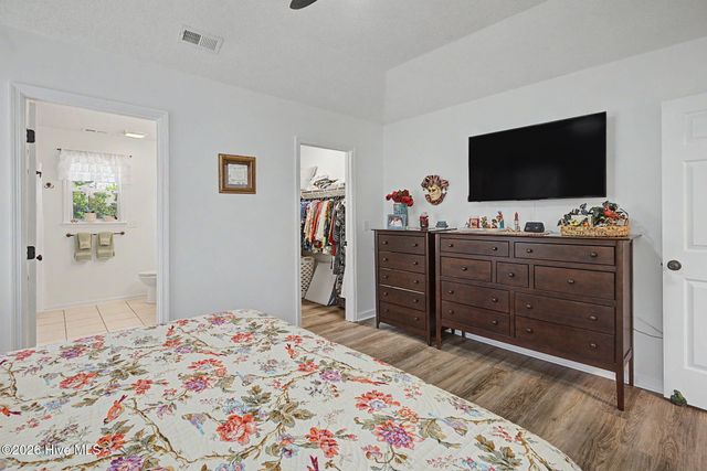 430 Hampton Street NW, Calabash, NC 28467