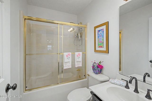 430 Hampton Street NW, Calabash, NC 28467