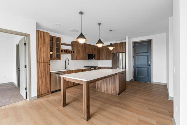 640 Wisconsin Avenue N 636, Golden Valley, MN 55427