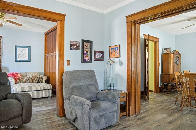 323 E Prospect Street, Girard, OH 44420