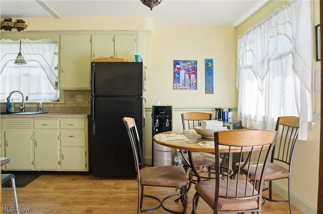 323 E Prospect Street, Girard, OH 44420