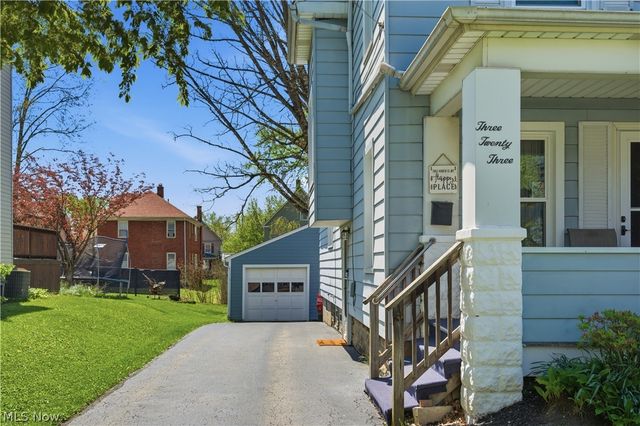 323 E Prospect Street, Girard, OH 44420