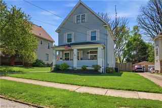 323 E Prospect Street, Girard, OH 44420