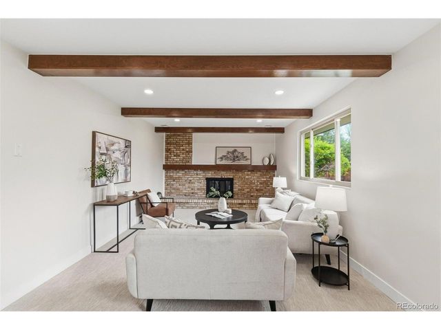 7588 S Quay Ct, Littleton, CO 80128