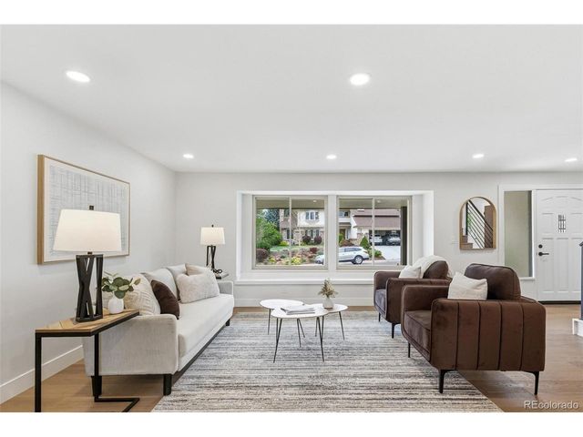 7588 S Quay Ct, Littleton, CO 80128
