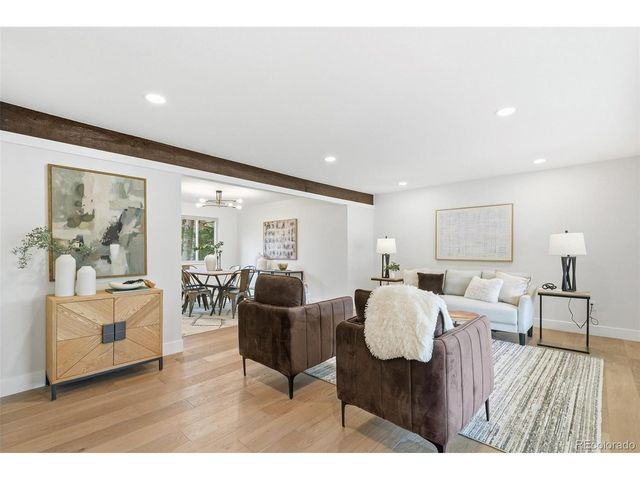 7588 S Quay Ct, Littleton, CO 80128