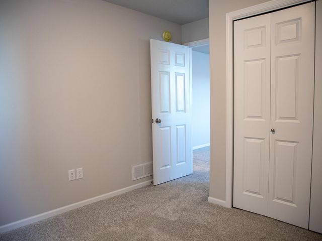 1187 Rachel Drive W, West Fargo, ND 58002