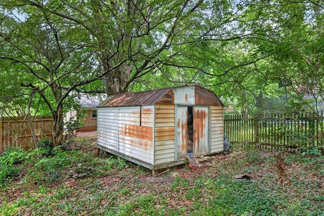 1824 Galilee Court, Tucker, GA 30084