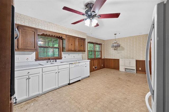 1824 Galilee Court, Tucker, GA 30084