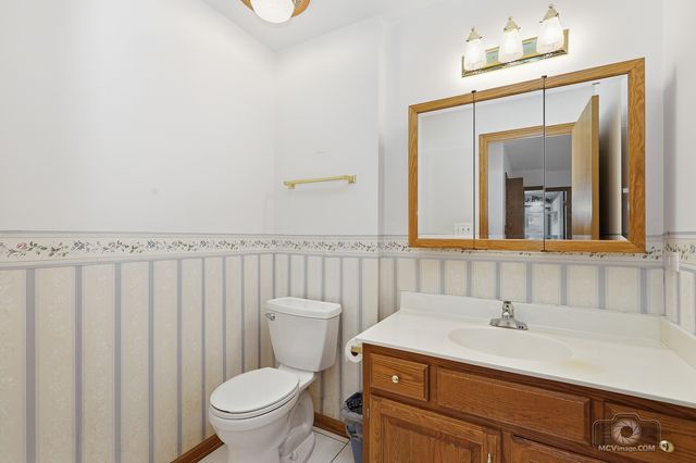 24711 S Sycamore Street, Elwood, IL 60421