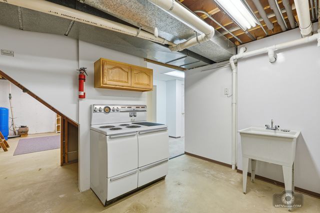 24711 S Sycamore Street, Elwood, IL 60421