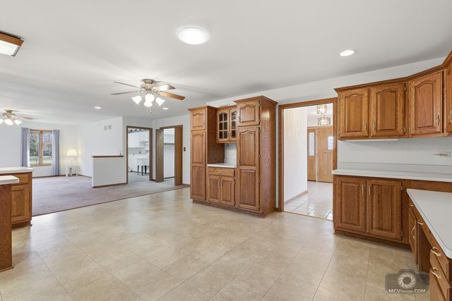 24711 S Sycamore Street, Elwood, IL 60421