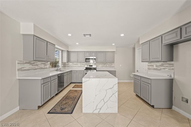 121 Golf Range Street, Las Vegas, NV 89145