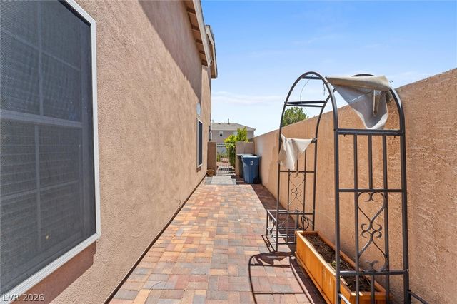 121 Golf Range Street, Las Vegas, NV 89145