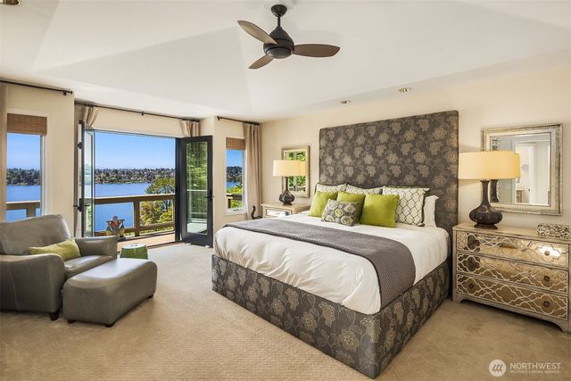 7447 W Mercer Way, Mercer Island, WA 98040