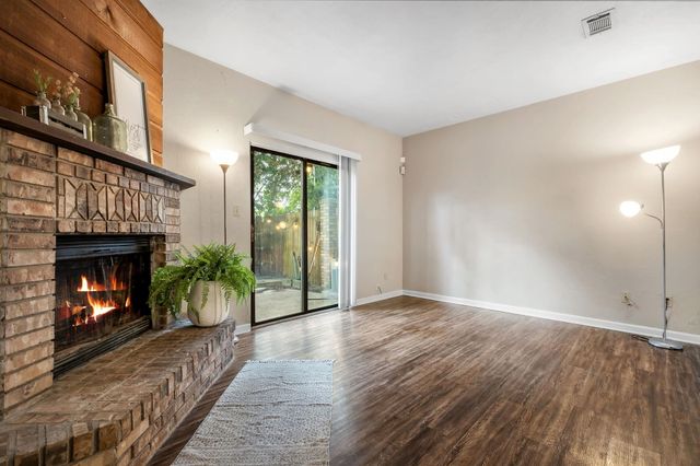 611 ACORN GROVE Court, Tallahassee, FL 32312