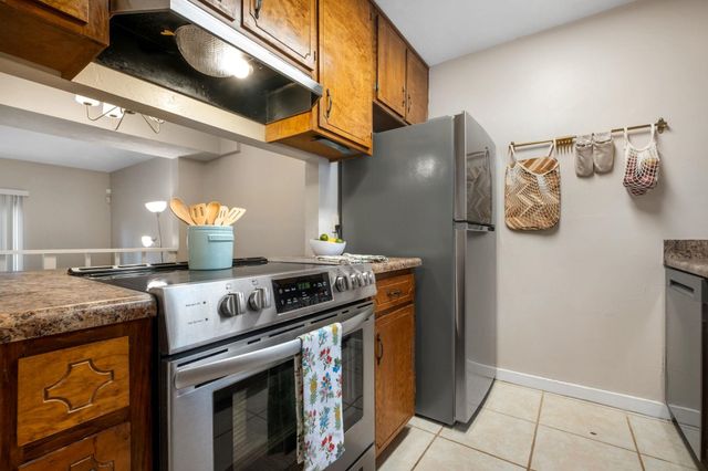 611 ACORN GROVE Court, Tallahassee, FL 32312