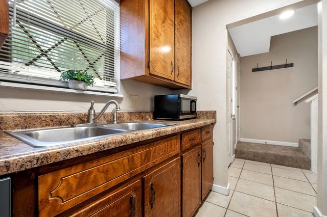 611 ACORN GROVE Court, Tallahassee, FL 32312