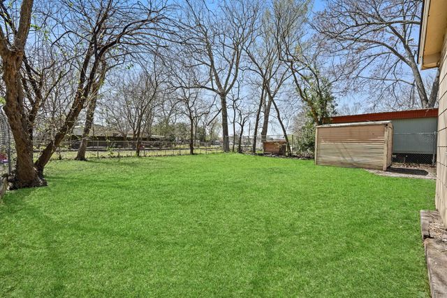 205 Stimpson Street, Baytown, TX 77520