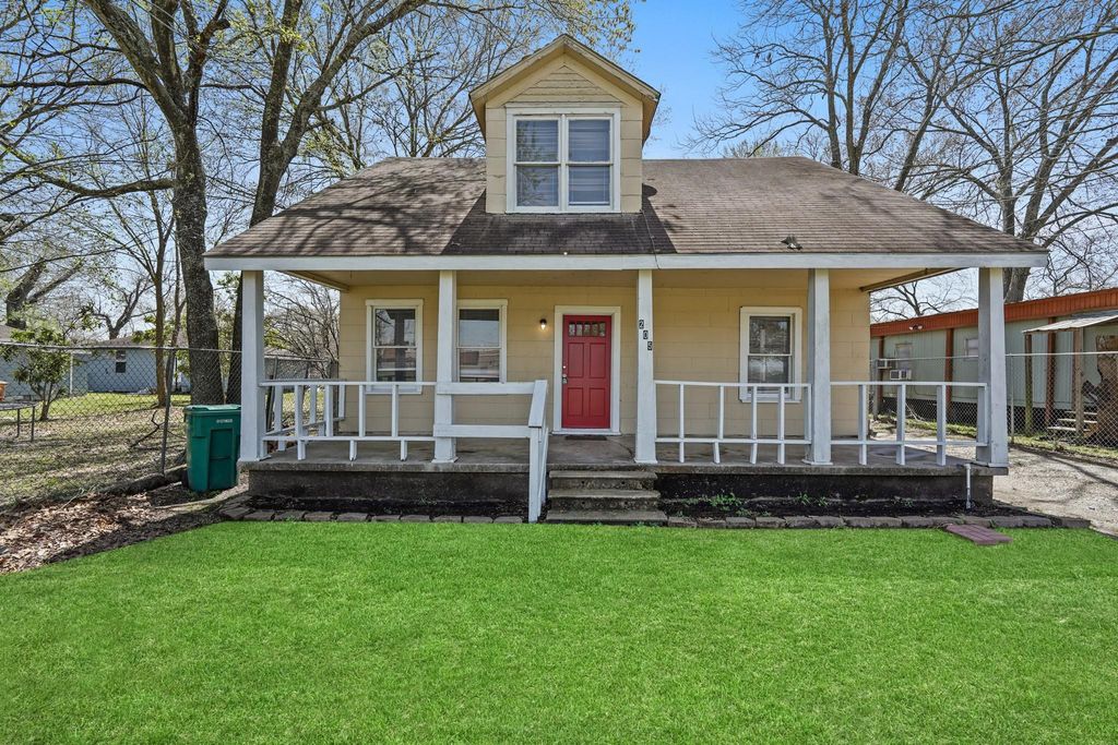 205 Stimpson Street, Baytown, TX 77520