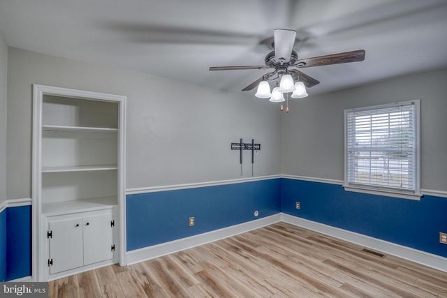 107 DYKE BRANCH RD, Dover, DE 19901