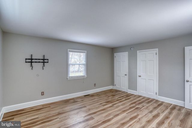 107 DYKE BRANCH RD, Dover, DE 19901