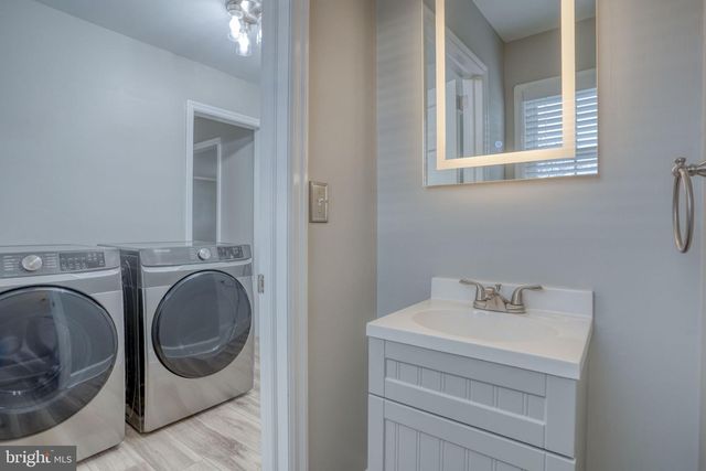 107 DYKE BRANCH RD, Dover, DE 19901