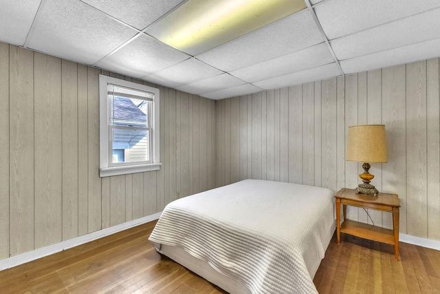 1401 N 12th Street, St Joseph, MO 64501