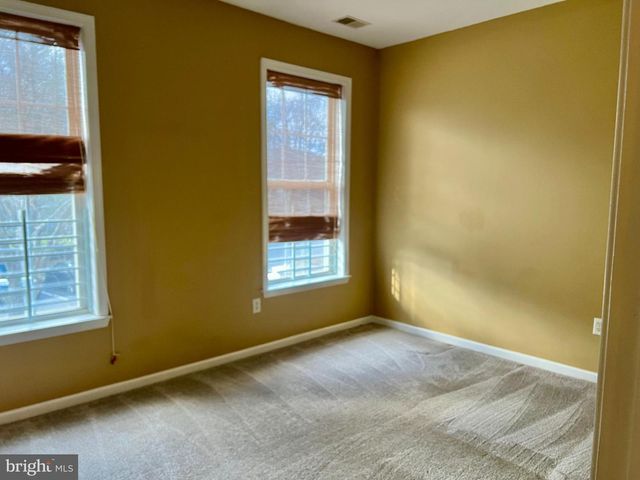 18 KYLE WAY, Ewing Twp, NJ 08560