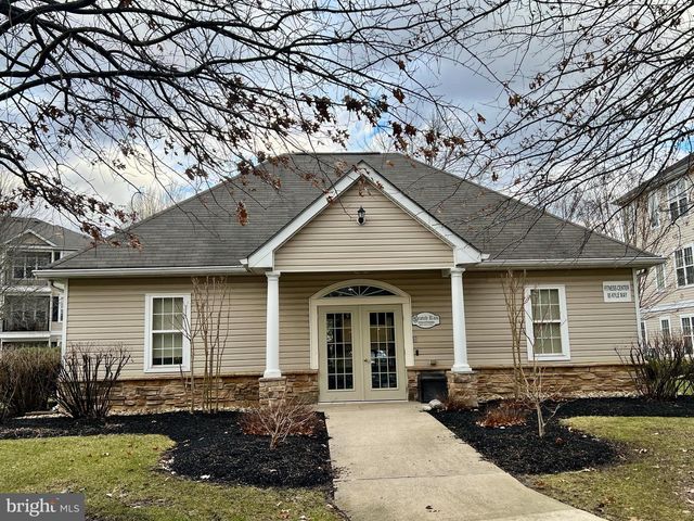 18 KYLE WAY, Ewing Twp, NJ 08560