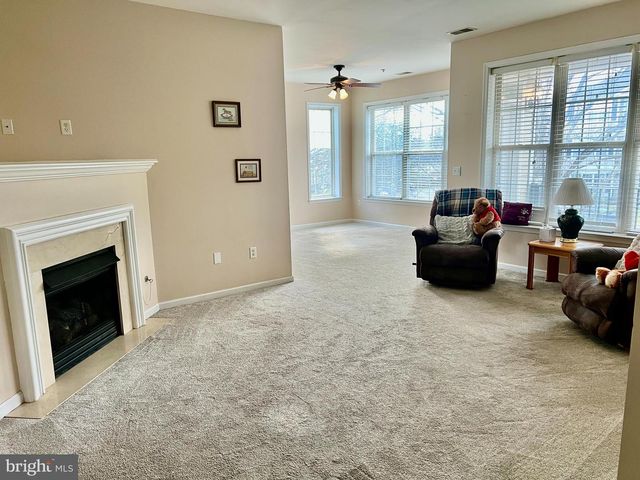 18 KYLE WAY, Ewing Twp, NJ 08560