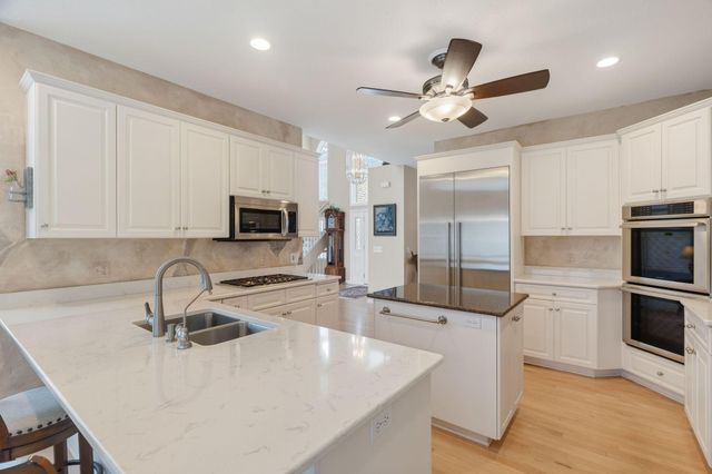 14704 White Oak Drive, Burnsville, MN 55337