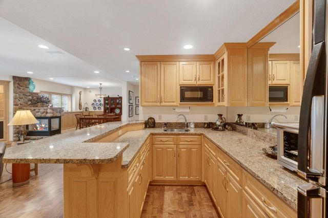 14704 White Oak Drive, Burnsville, MN 55337