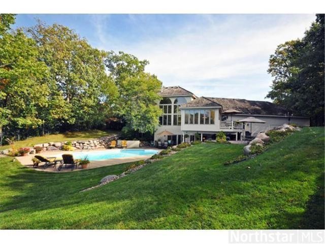 14704 White Oak Drive, Burnsville, MN 55337