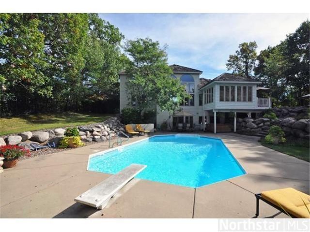 14704 White Oak Drive, Burnsville, MN 55337