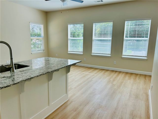 516,518 Crutcher, Springdale, AR 72764