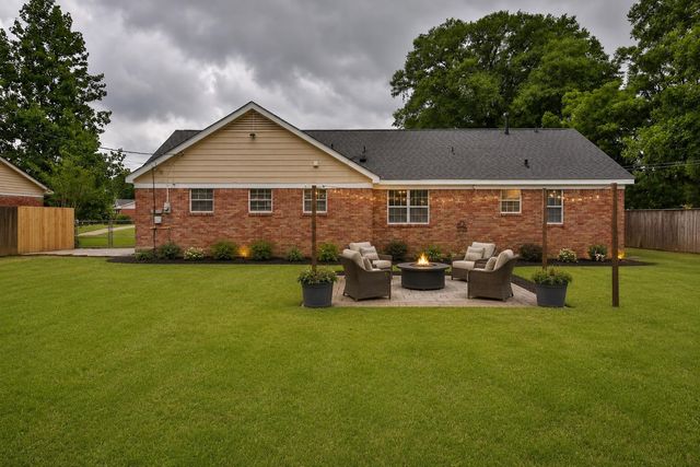 7262 PAM DR, Millington, TN 38053