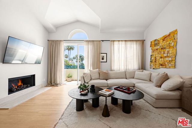 6475 Zuma View Place 133, Malibu, CA 90265