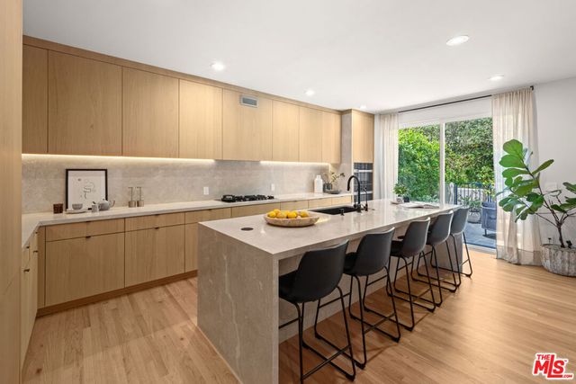 6475 Zuma View Place 133, Malibu, CA 90265