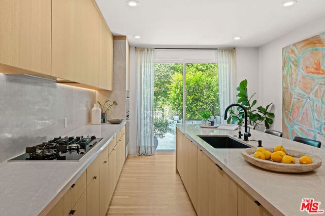 6475 Zuma View Place 133, Malibu, CA 90265