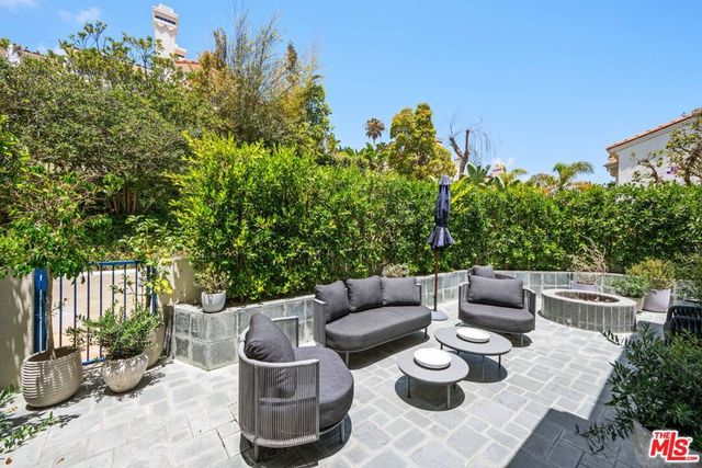6475 Zuma View Place 133, Malibu, CA 90265