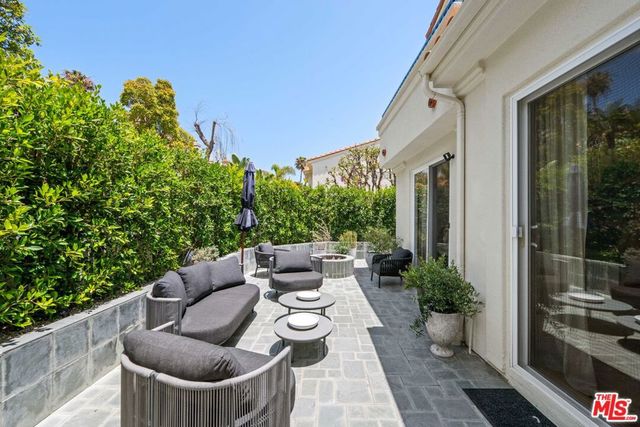 6475 Zuma View Place 133, Malibu, CA 90265