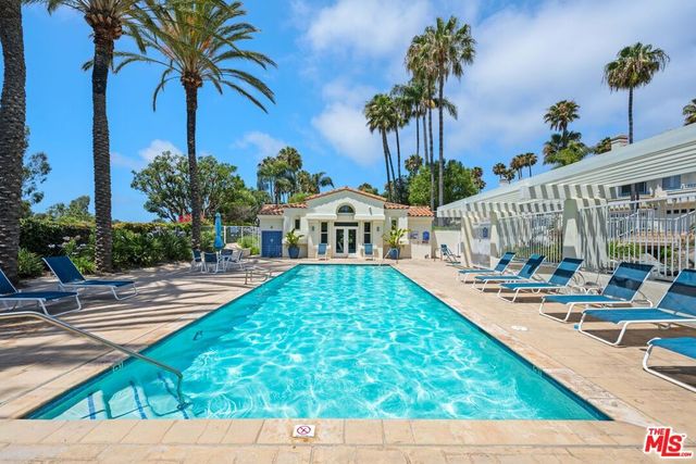 6475 Zuma View Place 133, Malibu, CA 90265