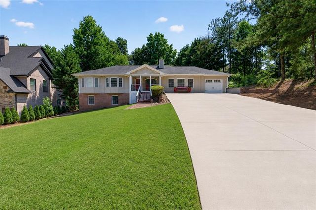 2844 Sardis Drive, Buford, GA 30519