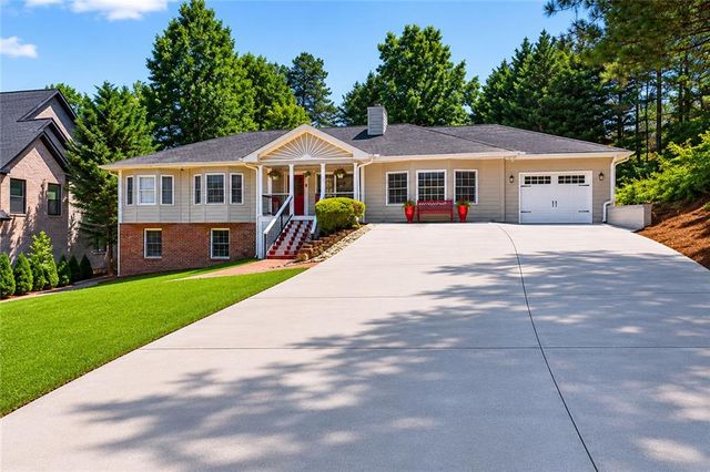 2844 Sardis Drive, Buford, GA 30519