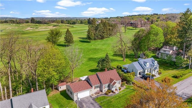 30 Allman Pl, New Hartford, NY 13413