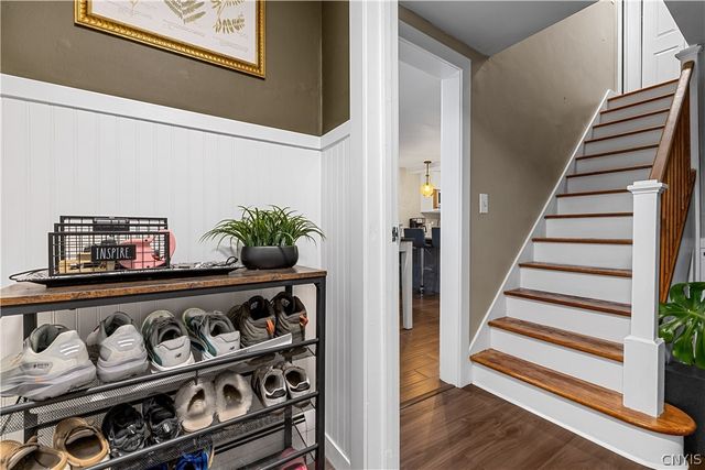 30 Allman Pl, New Hartford, NY 13413